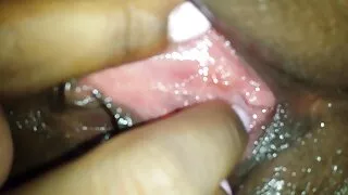 பெரிய பால் கறக்கும் பெண் தமிழ் நடிகை செக்ஸ் கேமராவில் போஸ்